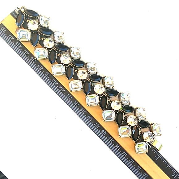 🆕 NWOT J Crew Chunky Gold B/W Rhinestone Bracelet - Picture 5 of 8